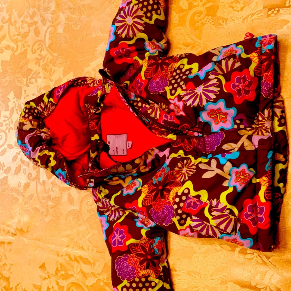 Cute lil girls coat 6-9 months